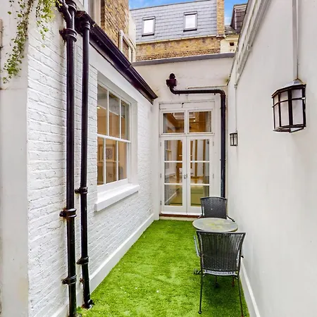 Stunning 2Bd Flat In South Kensington With A Patio Apartment London Exterior photo