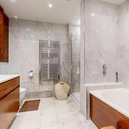 Stunning 2Bd Flat In South Kensington With A Patio Apartment London Exterior photo