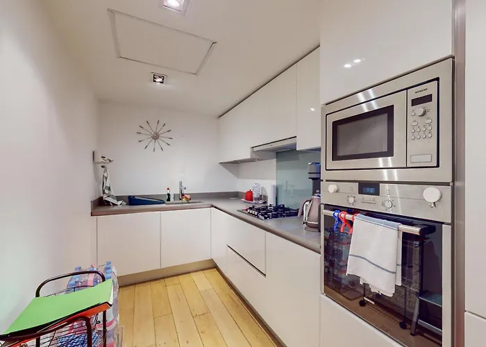 Stunning 2Bd Flat In South Kensington With A Patio